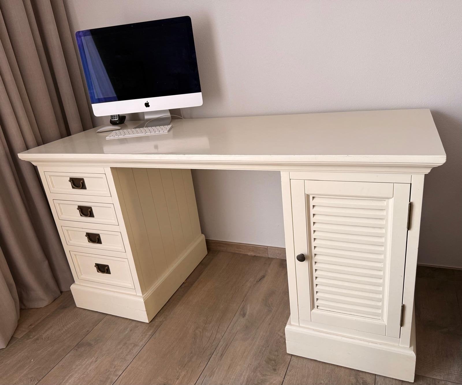 Mooi landelijk bureau - Zwaar en degelijk, Huis en Inrichting, Bureaus, Ophalen, Overige typen, Gebruikt, Klassiek