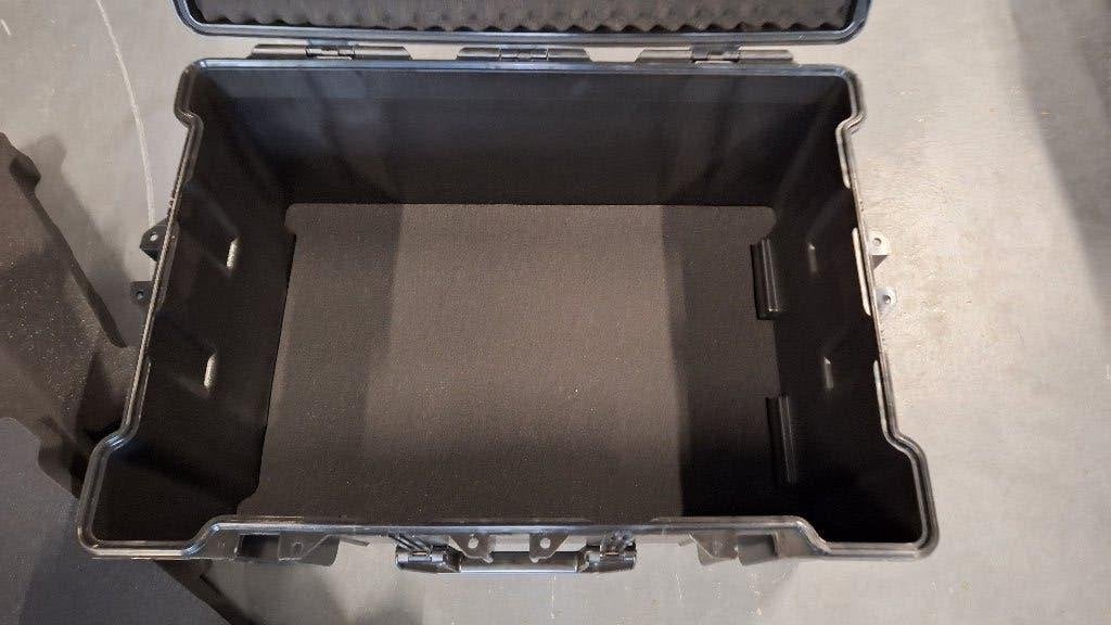 Super GROTE B&W Outdoor Cases Koffer Trolley flightcase., Ophalen, ,, Nieuw, ,