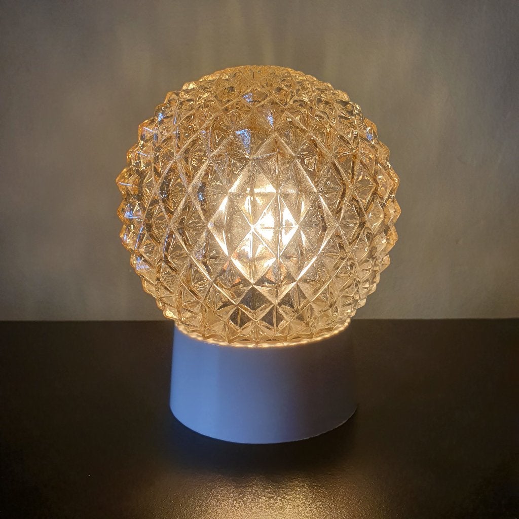 Mid Century Plafondlamp dennenappel structuur/ amber - goud, Zo goed als nieuw, Glas, Goud, Mid-century modern