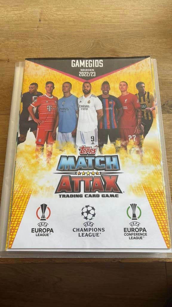 Topps match attax 2022-2023. Bijna compleet!, Ophalen of Verzenden, Zo goed als nieuw, Meerdere plaatjes