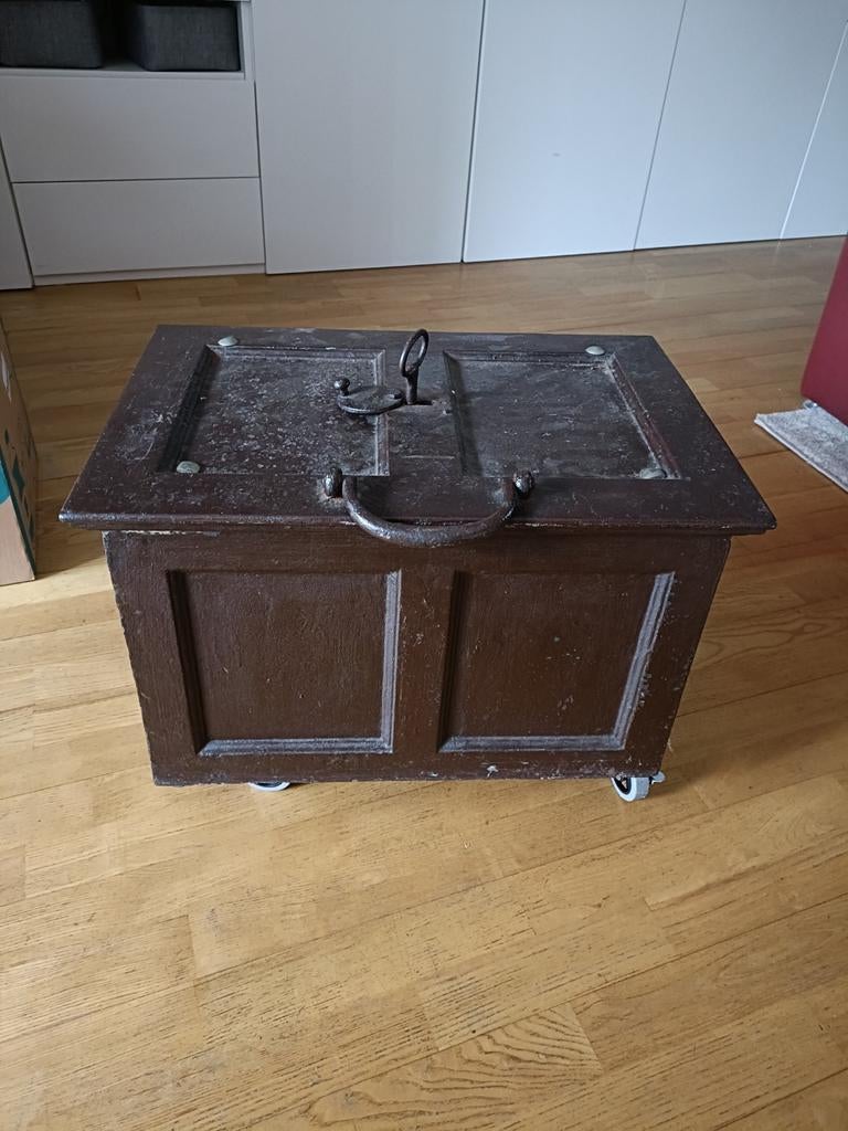Engelse zware kluis met sleutel, antiek, Ophalen, Gebruikt, Minder dan 50 cm, Minder dan 50 cm