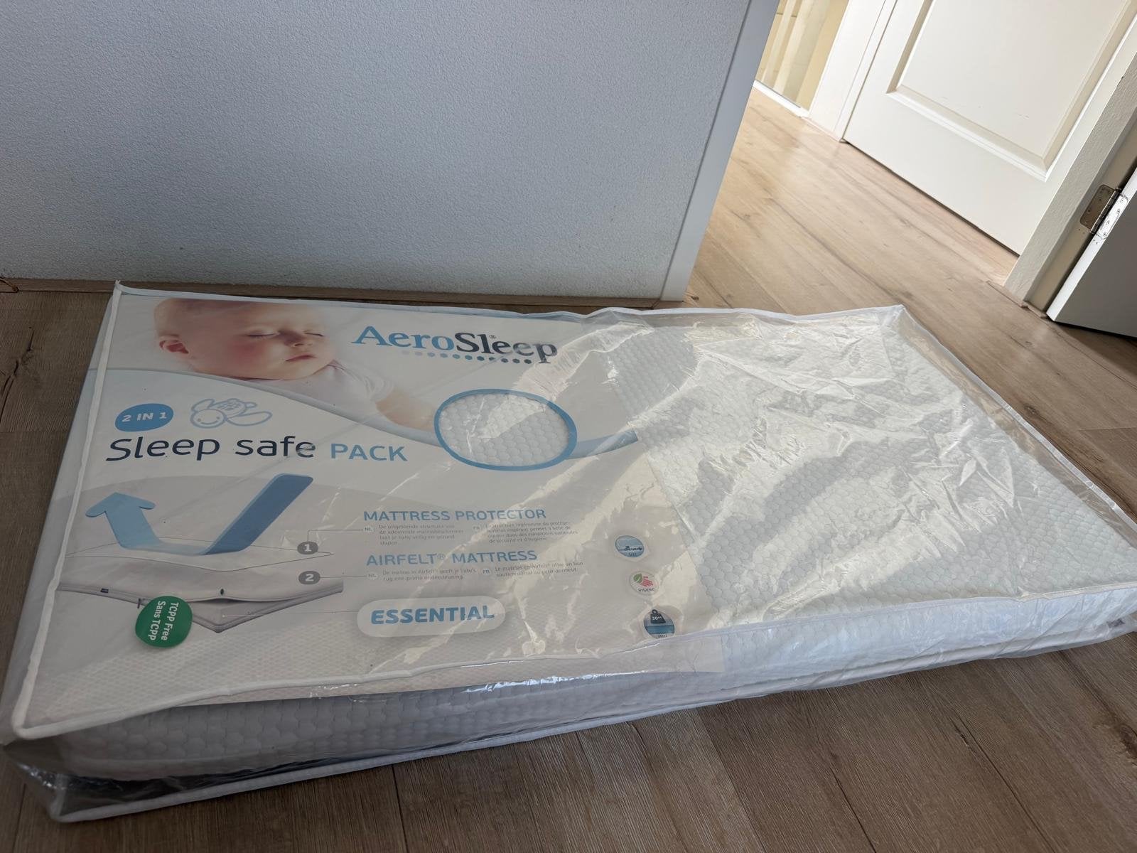 AeroSleep Essential Sleep Safe Pack Matras + Matrasbescherme, Ophalen, 190 cm of minder, Zo goed als nieuw, Matras