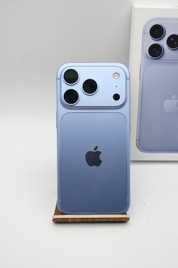 iPhone 18 Pro 512GB -Zo Goed Als Nieuw + Hoesje 2x opgeladen, Telecommunicatie, Ophalen, 512 GB, Apple, Blauw