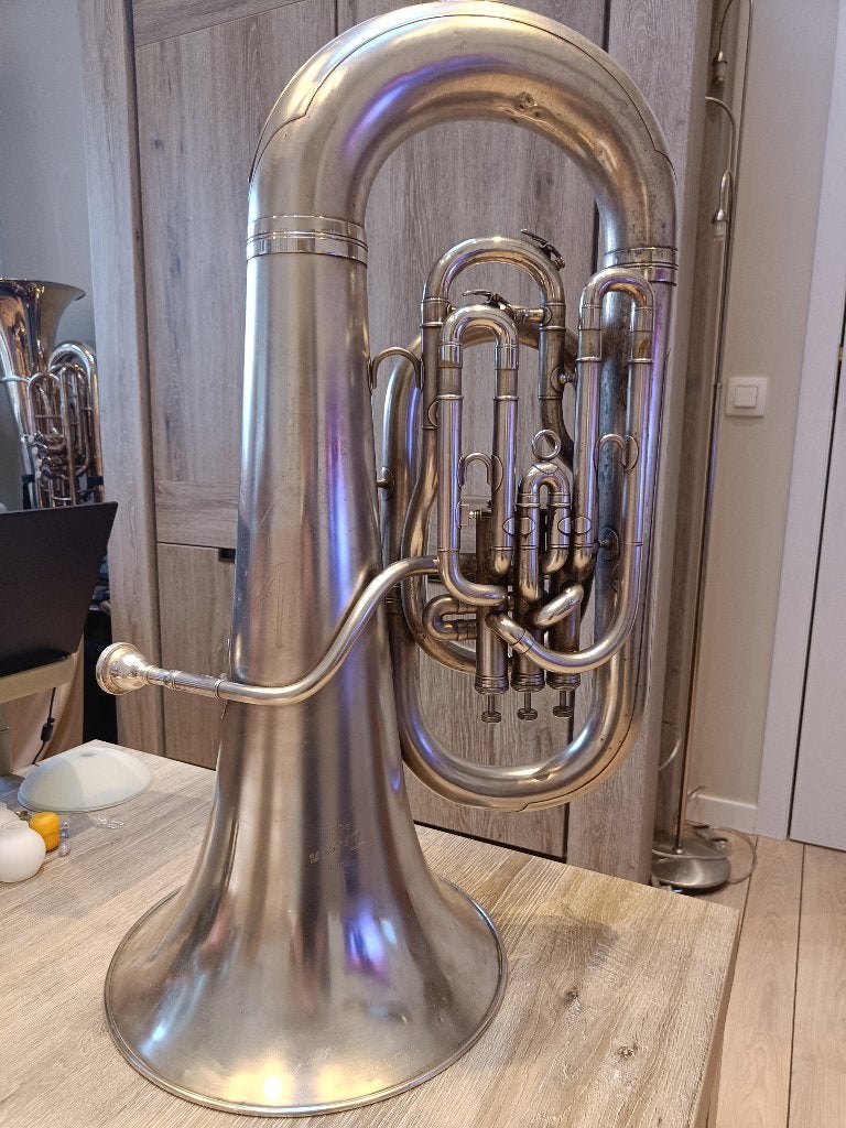 Besson Es-bastuba - mat zilver, Ophalen, Gebruikt, Es-tuba, Met koffer of draagtas