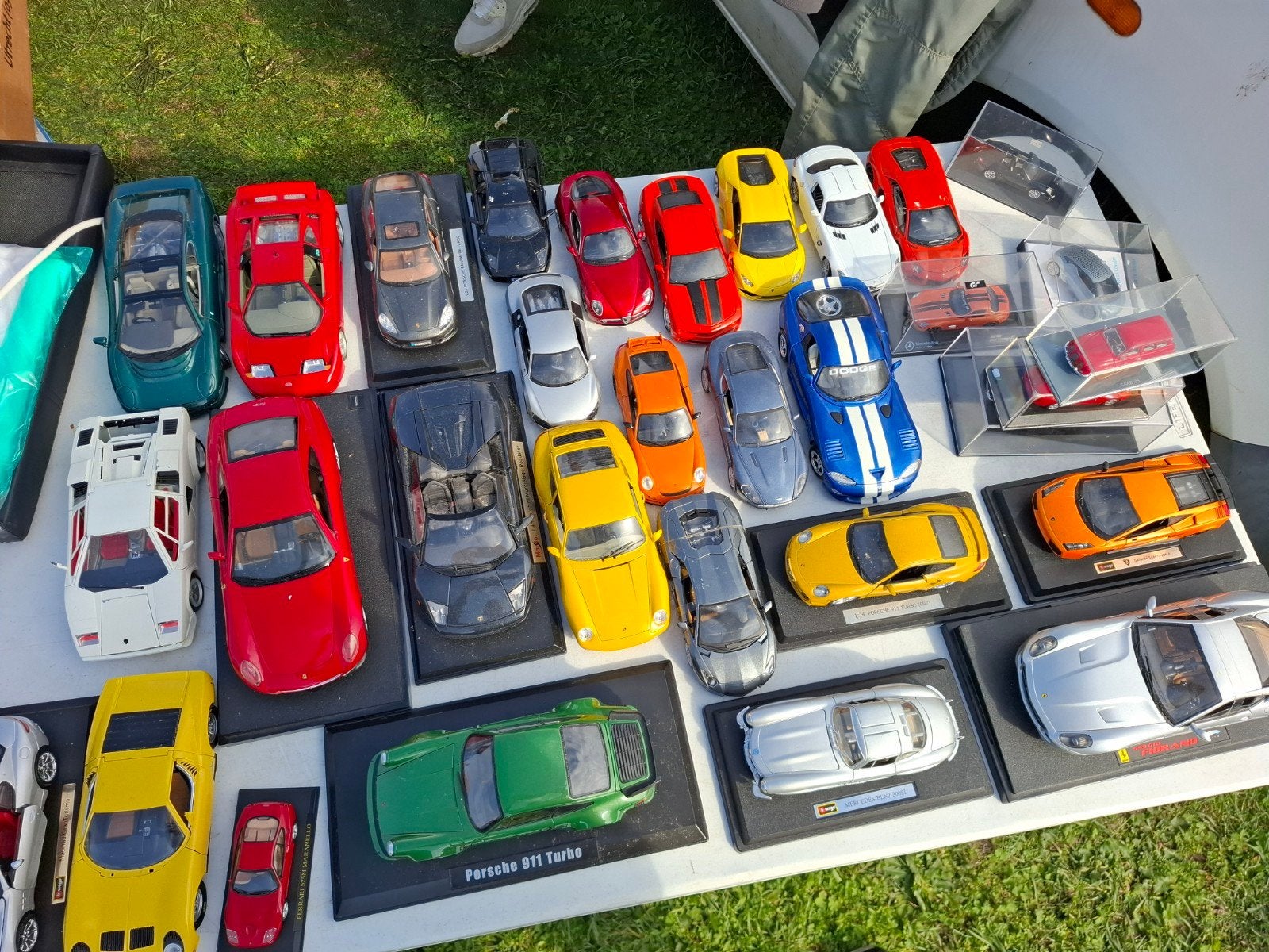Verzameling modelauto's - Diverse merken en schalen, Ophalen, Gebruikt, Overige typen, Niet van toepassing voor deze verzameling