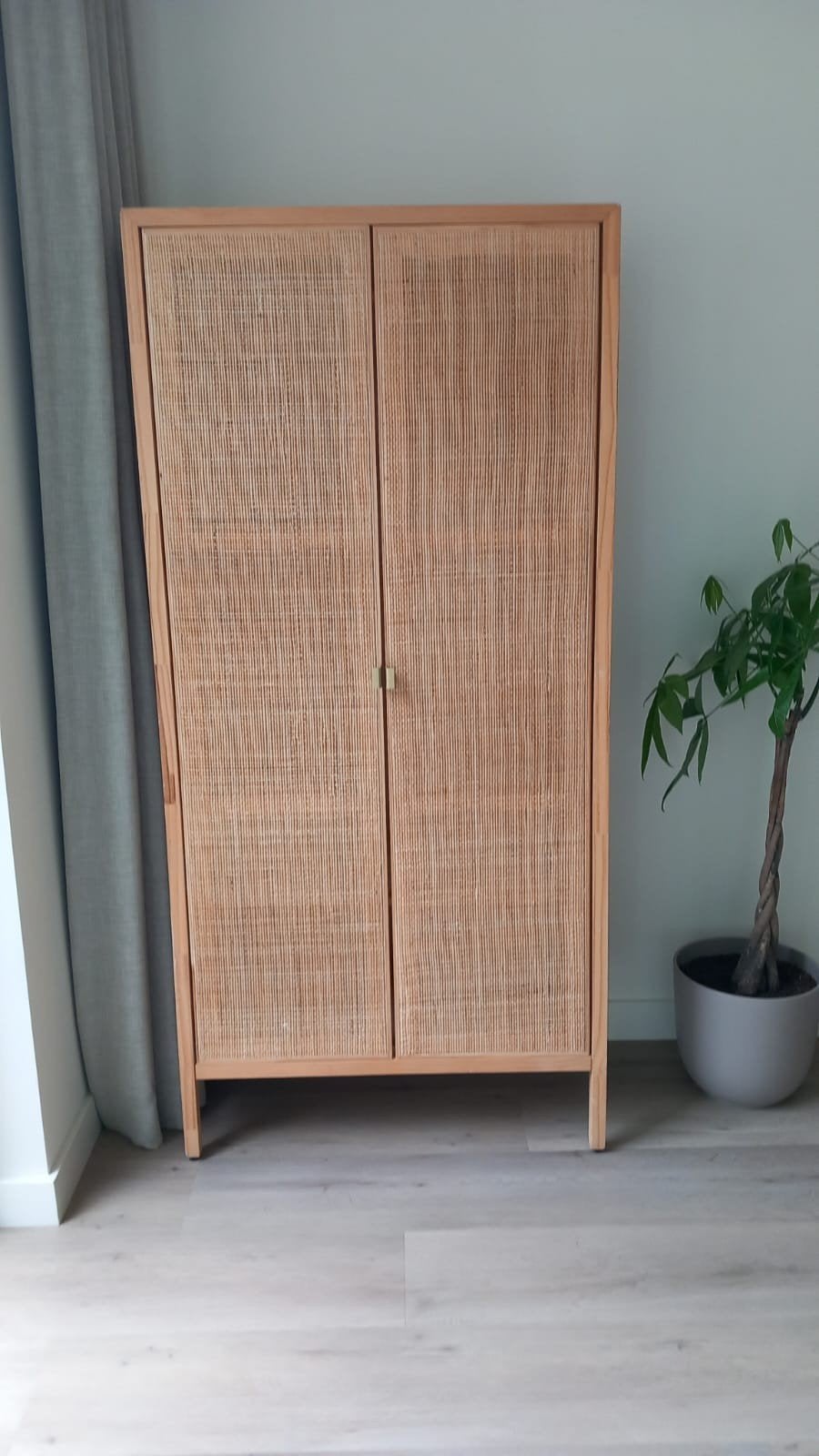 Stijlvolle rotan kledingkast/linnenkast (webbing), Huis en Inrichting, Ophalen, Met deur(en), Overige materialen, Bohemian, Modern