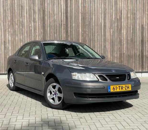 Saab 9-3 1.8L Sport Sedan 2007 Grijs -NIEUWE APK-, Auto's, Saab, Stof, 4 cilinders, 1796 cc, 122 pk