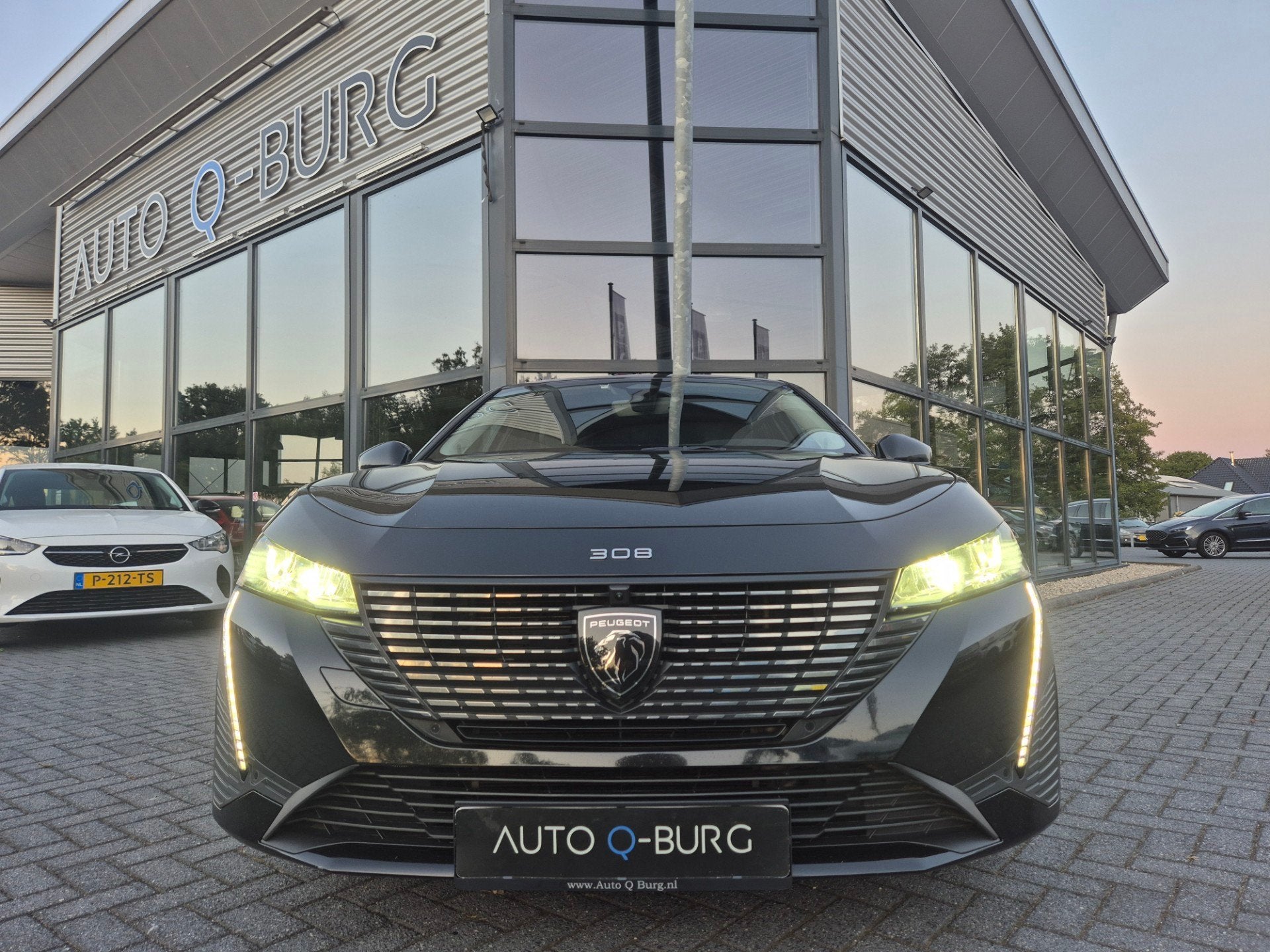 Peugeot 308 SW 1.6 Plug-in Hybrid Allure | 1e Eigenaar | Aut, Auto's, Dealer onderhouden, 1734 kg, Gebruikt, Zwart