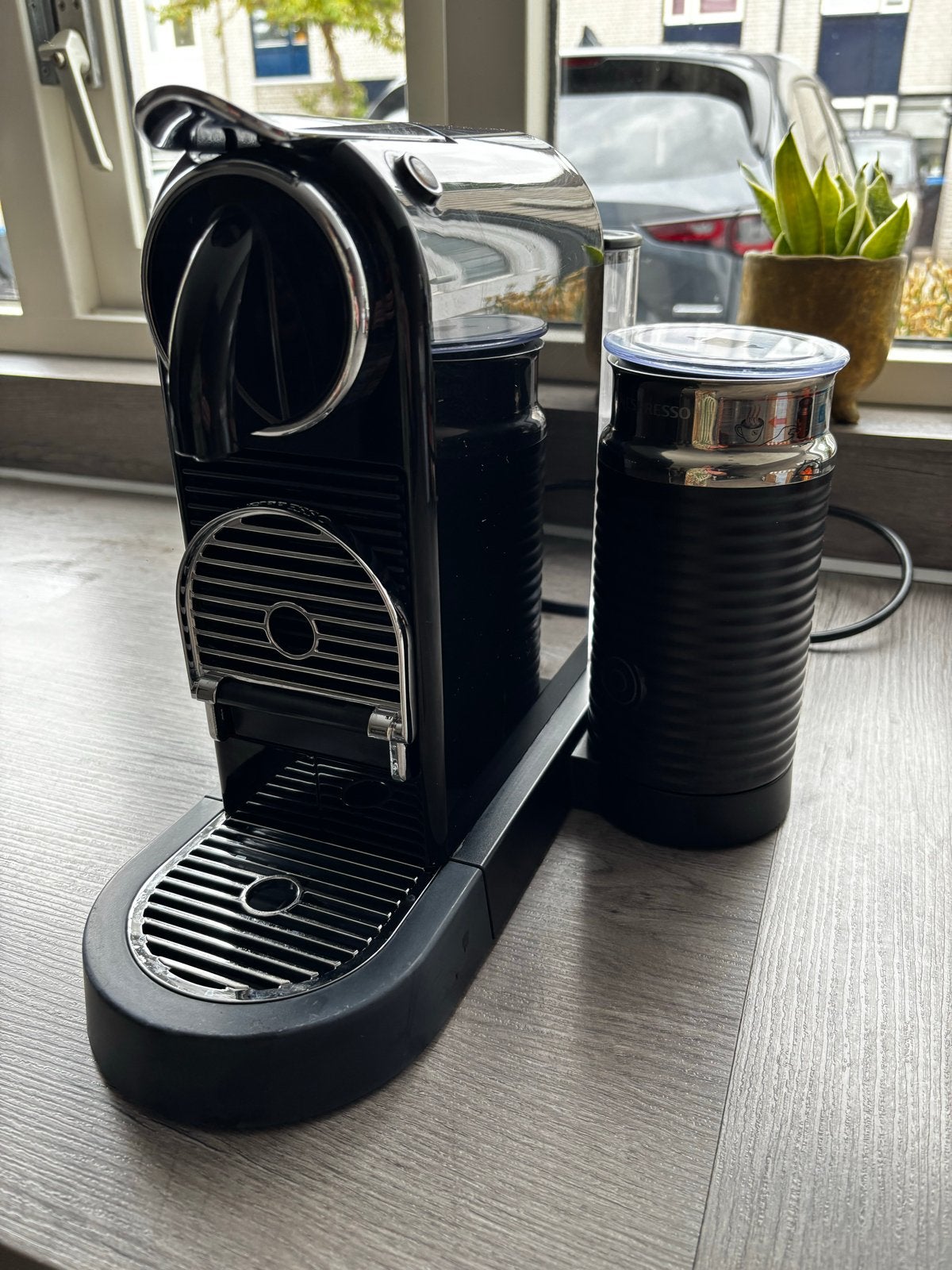 Nespresso citiz milk, Witgoed en Apparatuur, Koffiezetapparaten, Ophalen, Gebruikt, Koffiemachine, 1 kopje