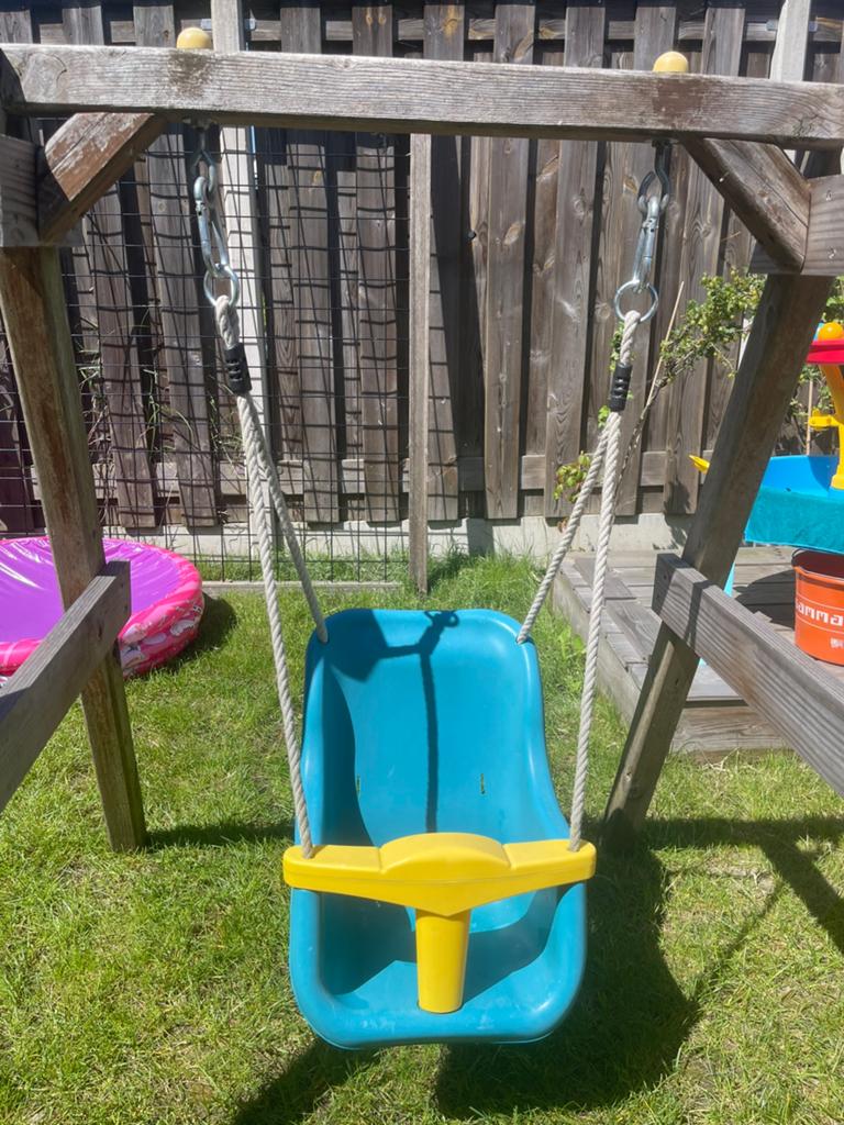 Degelijke schommel voor baby & peuter, Kinderen en Baby's, Speelgoed | Buiten | Speeltoestellen, Ophalen, Gebruikt, Schommel