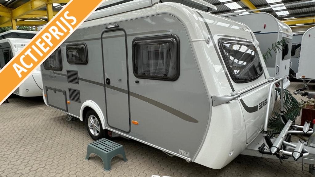 Eriba Feeling 425 HEFDAK VLOERVERWARMING MOVER DAKLUIFEL, Caravans en Kamperen, Standaardzit, Bedrijf, Tot en met 3, 4 tot 5 meter