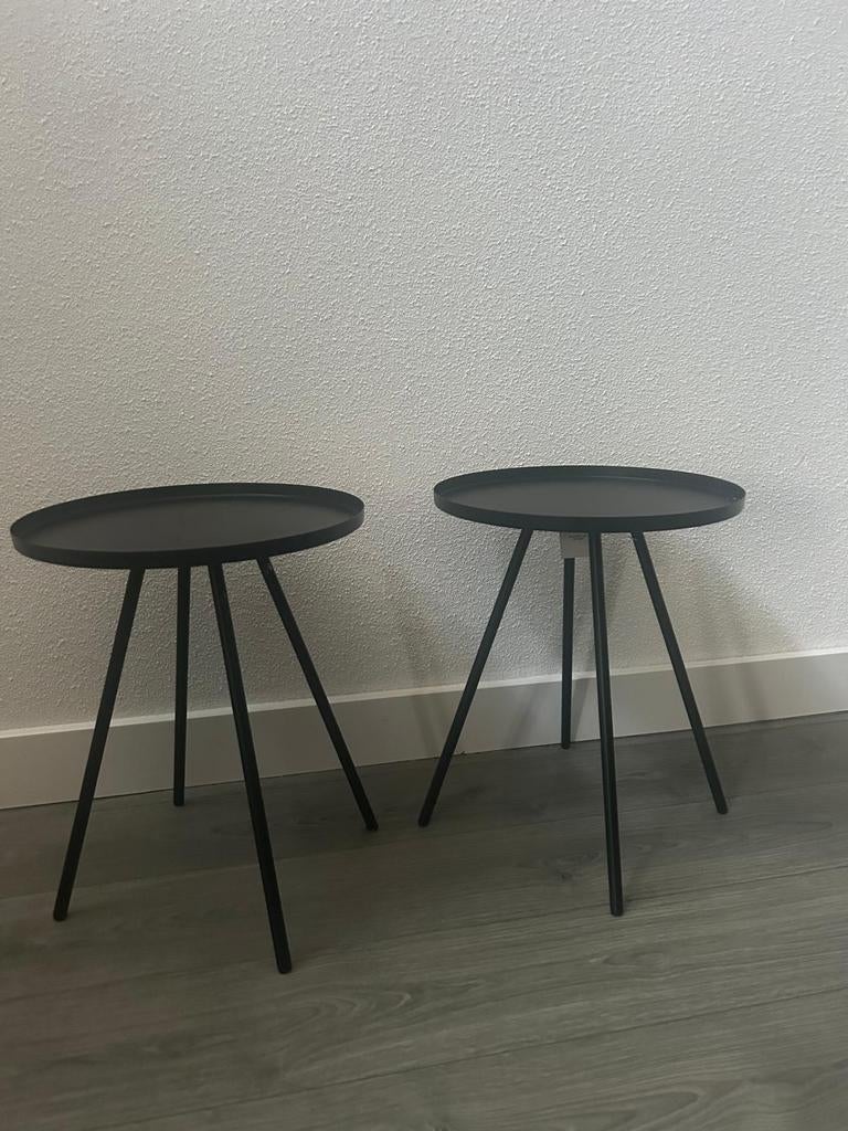 Zwarte ronde bijzet tafels, Ophalen, Zo goed als nieuw, Staal
