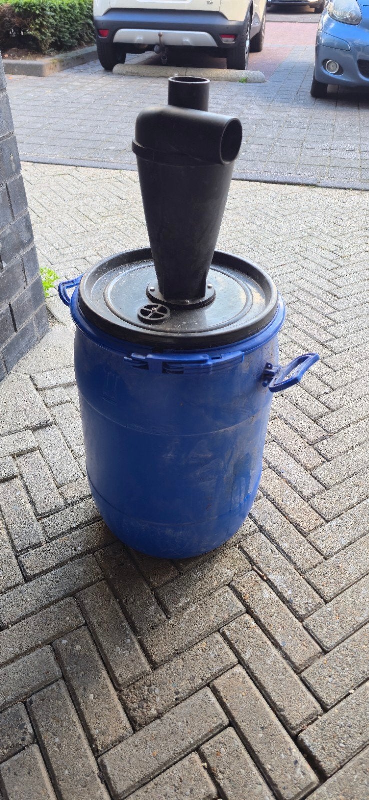 Cycloon stofafscheider met vat, Ophalen, Gebruikt