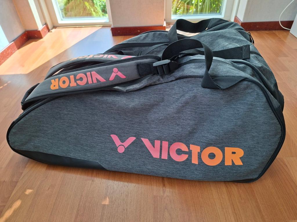 Victor tas badminton/tennis, Ophalen of Verzenden, Zo goed als nieuw, Unisex volwassen