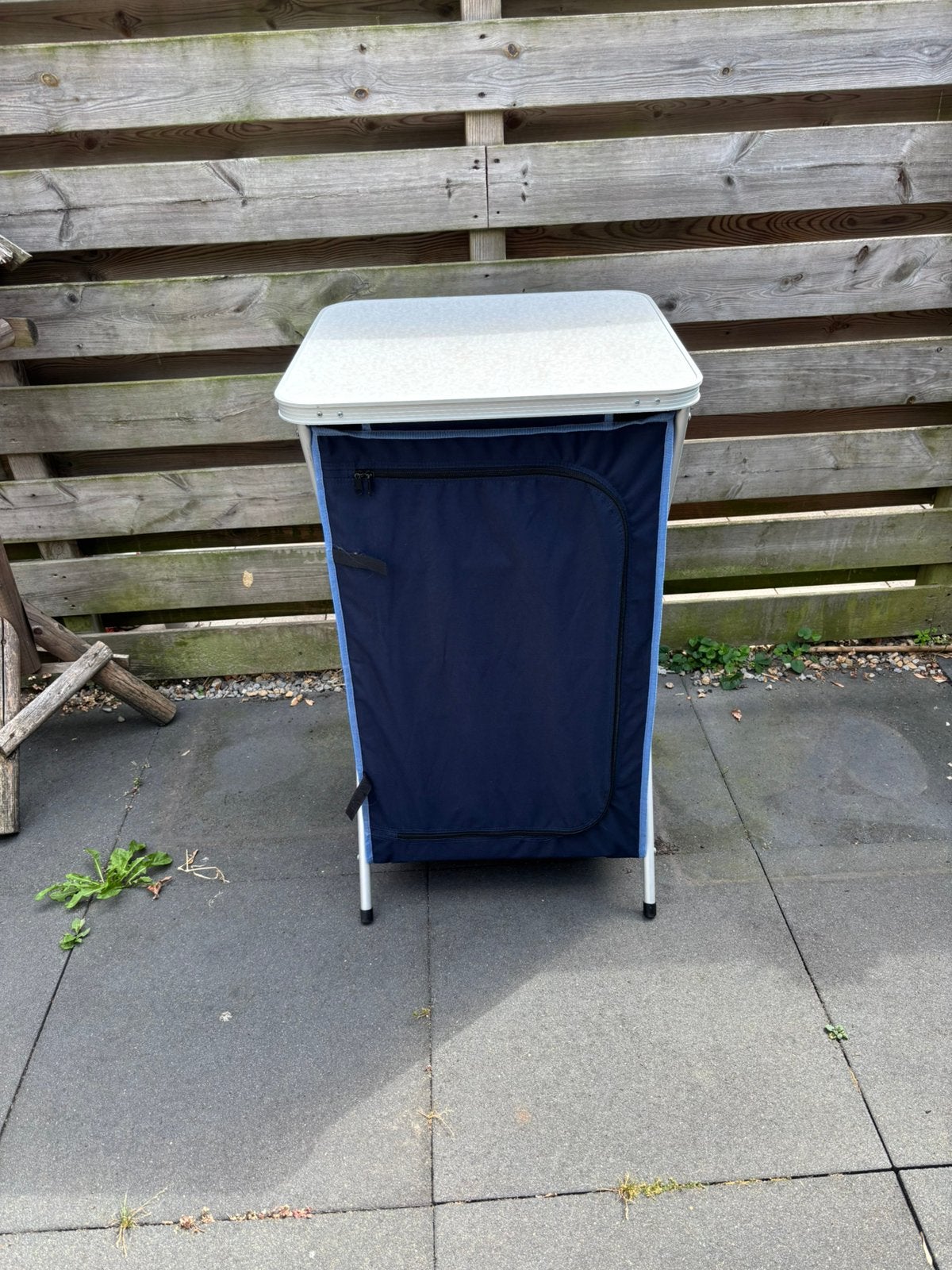 Te koop campingkastje, Caravans en Kamperen, Ophalen, Gebruikt, Campingkast