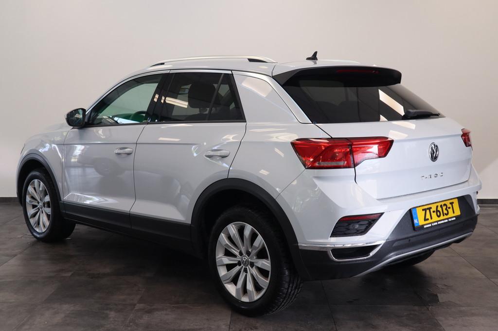 Volkswagen T-Roc 1.0 TSI Style PDC Camera ACC Navi, Auto's, Volkswagen, Voorwielaandrijving, Stof, Gebruikt, 116 pk