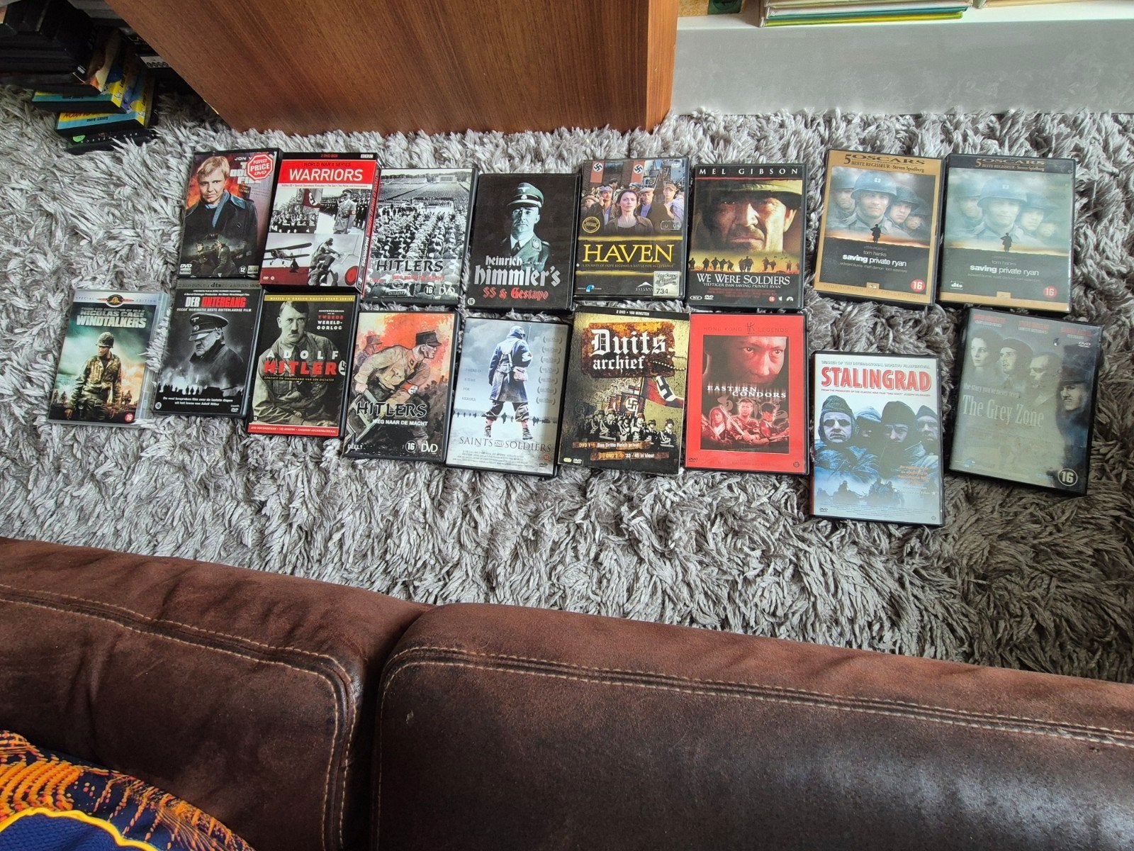 19 Oorlog DVD's - Diverse films over WOII en meer