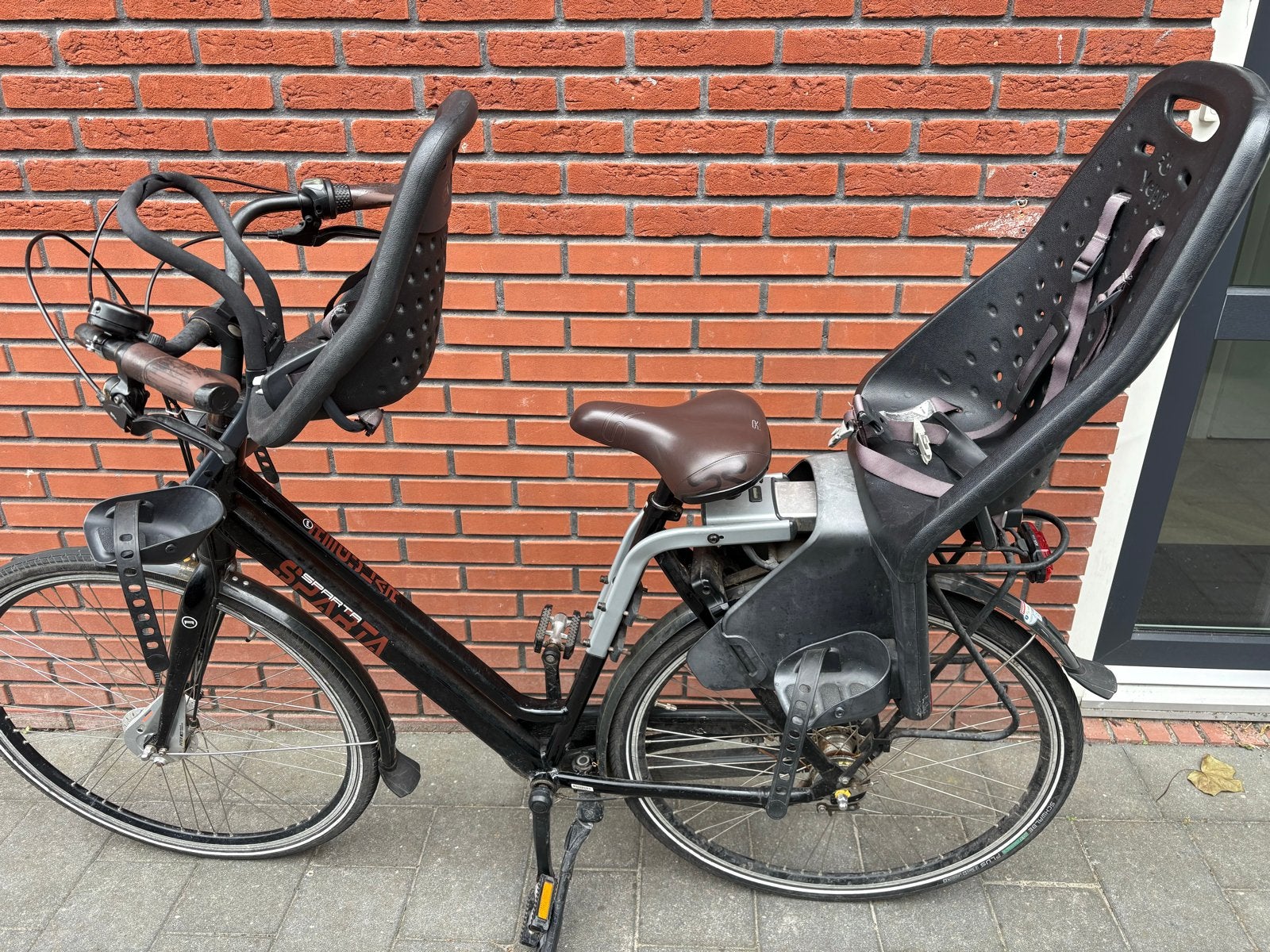 Fiets met Yepp voor- en achterzitje, Ophalen, Gebruikt