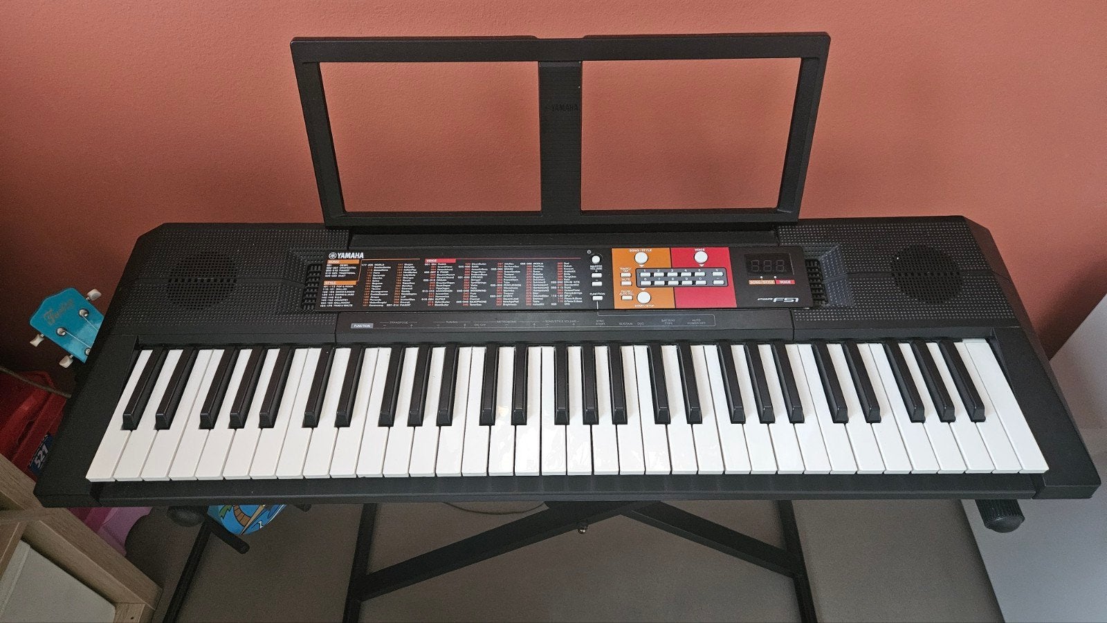 Yamaha PSR-F51 keyboard (zonder standaard), Muziek en Instrumenten, Ophalen, Gebruikt, 61 toetsen, Yamaha