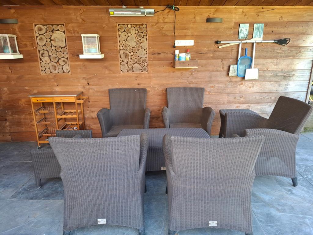 Complete rieten kunststof tuinset met 5 stoelen en tafels, 5 zitplaatsen, Kunststof, Gebruikt, Ophalen of Verzenden