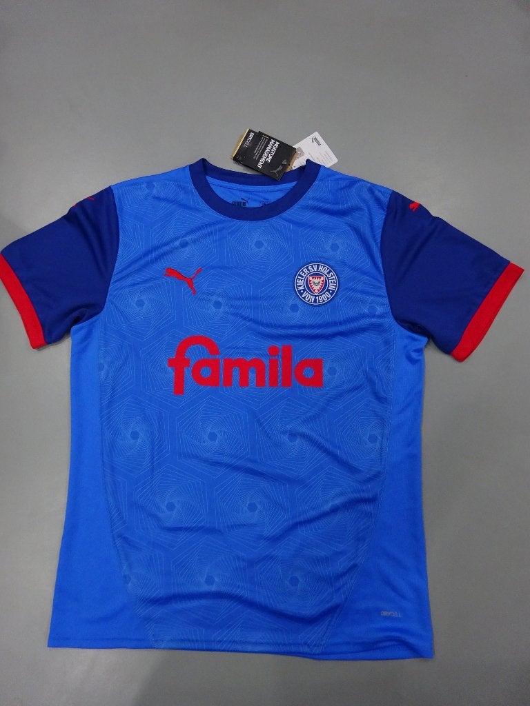Voetbalshirt Holstein Kiel thuis 2024 - 2025 Maat M, Puma, Nieuw, Ophalen of Verzenden, Voetbal
