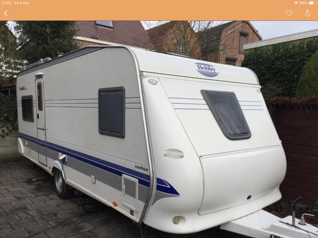Hobby 560 UFE Excelsior - Beschikbaar vanaf 3 juni in Spanje, Caravans en Kamperen, Caravans, Rondzit, Hobby, Frans bed, Particulier