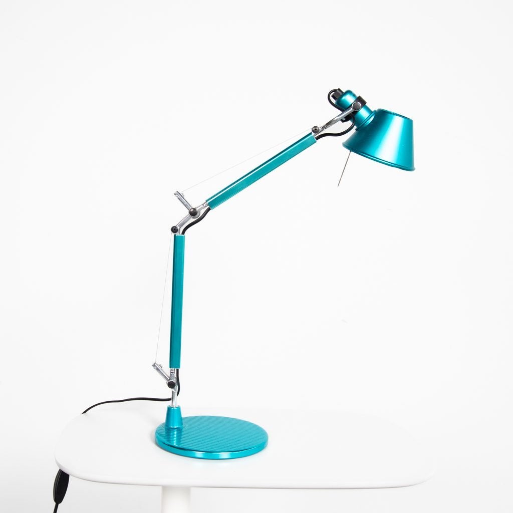 Artemide Tolomeo Micro Tafellamp Blauw, Huis en Inrichting, Lampen | Tafellampen, Niet ingevuld, Zo goed als nieuw, Niet ingevuld
