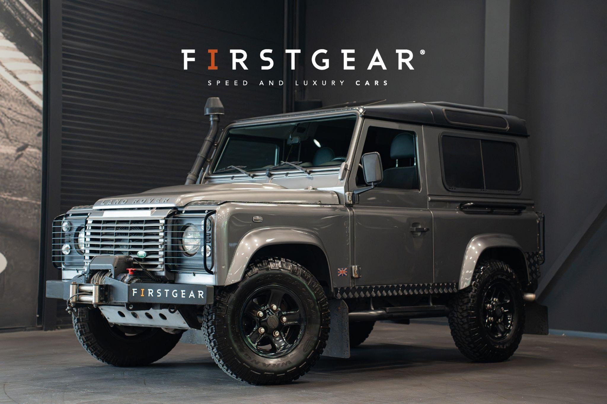 Land Rover Defender 2.4 TD 90 SW XTech *Schuifdak / Airco /, Stof, Gebruikt, 4 cilinders, 1795 kg