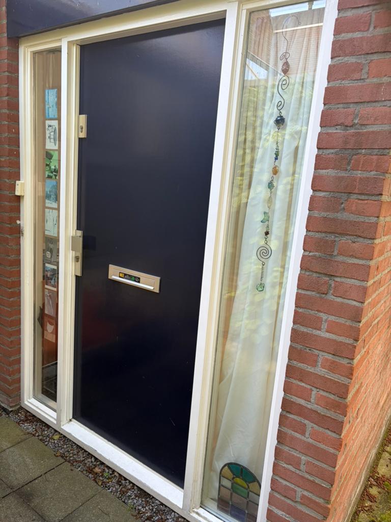 Houten voordeur met kozijn en zijruiten, Doe-het-zelf en Verbouw, Kozijnen en Schuifpuien, Zo goed als nieuw, Deurkozijn, Hout