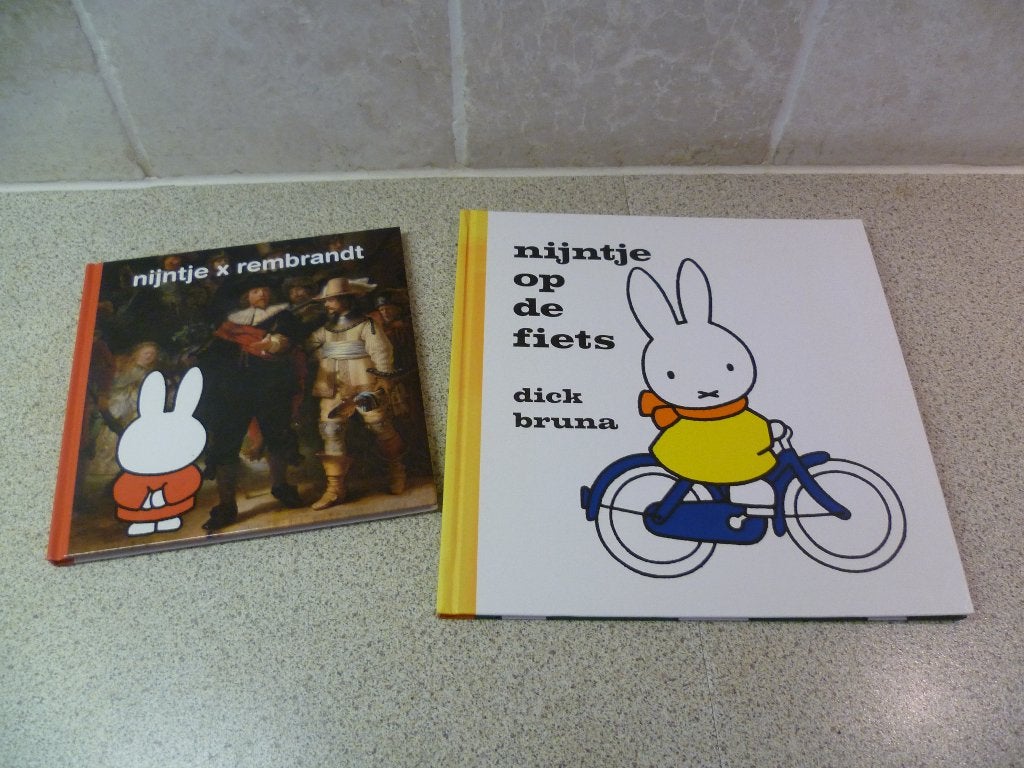 Nijntje boekjes, Ophalen, Zo goed als nieuw, Dick Bruna, 1 tot 2 jaar