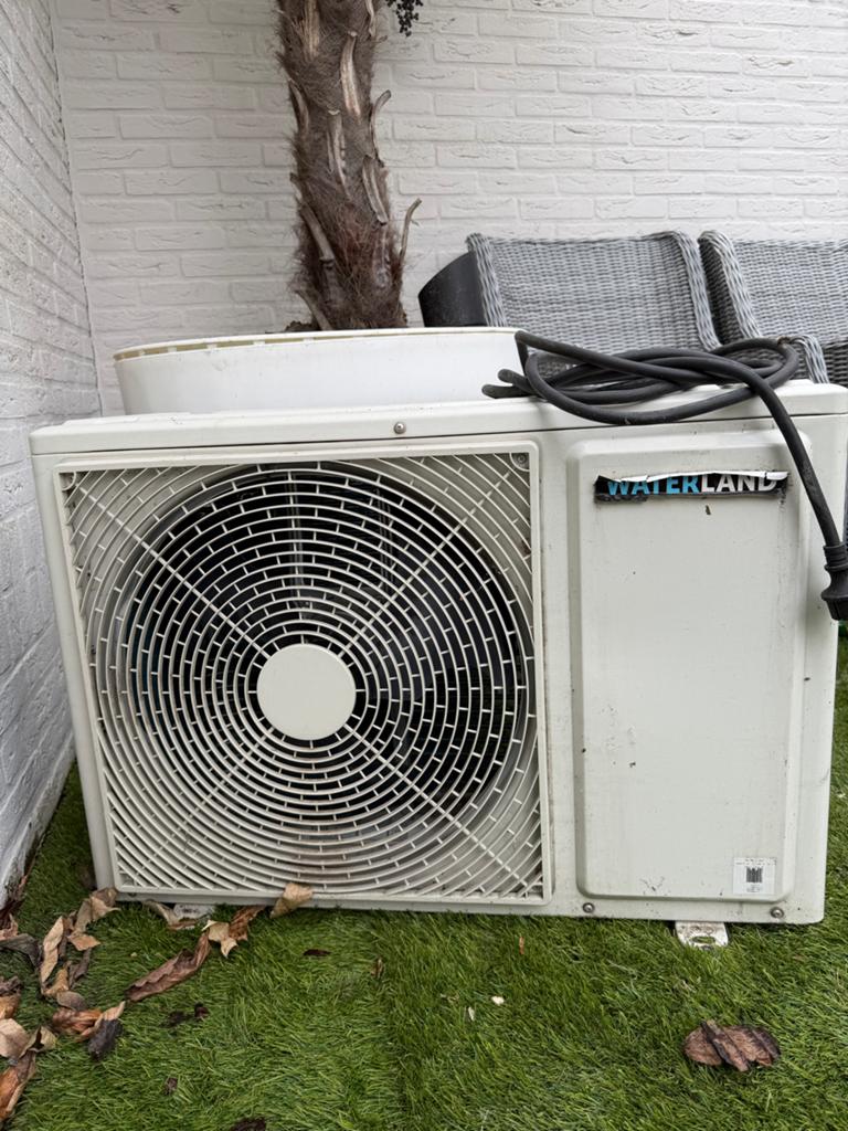Warmtepomp voor zwembad - Waterland VRT040-055808, Ophalen, Gebruikt, Verwarming