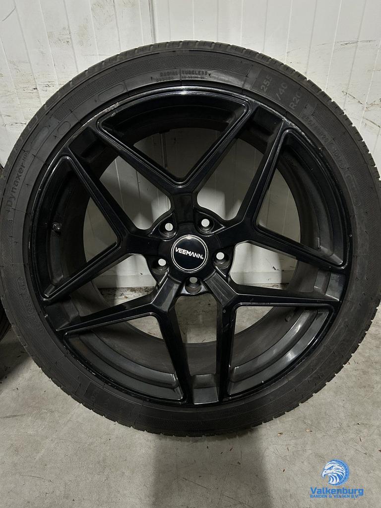 VW Transporter T5 GP T6 T6.1 T7 Multivan Bulli VEEMANN look, 255 mm, -, -, Banden en Velgen