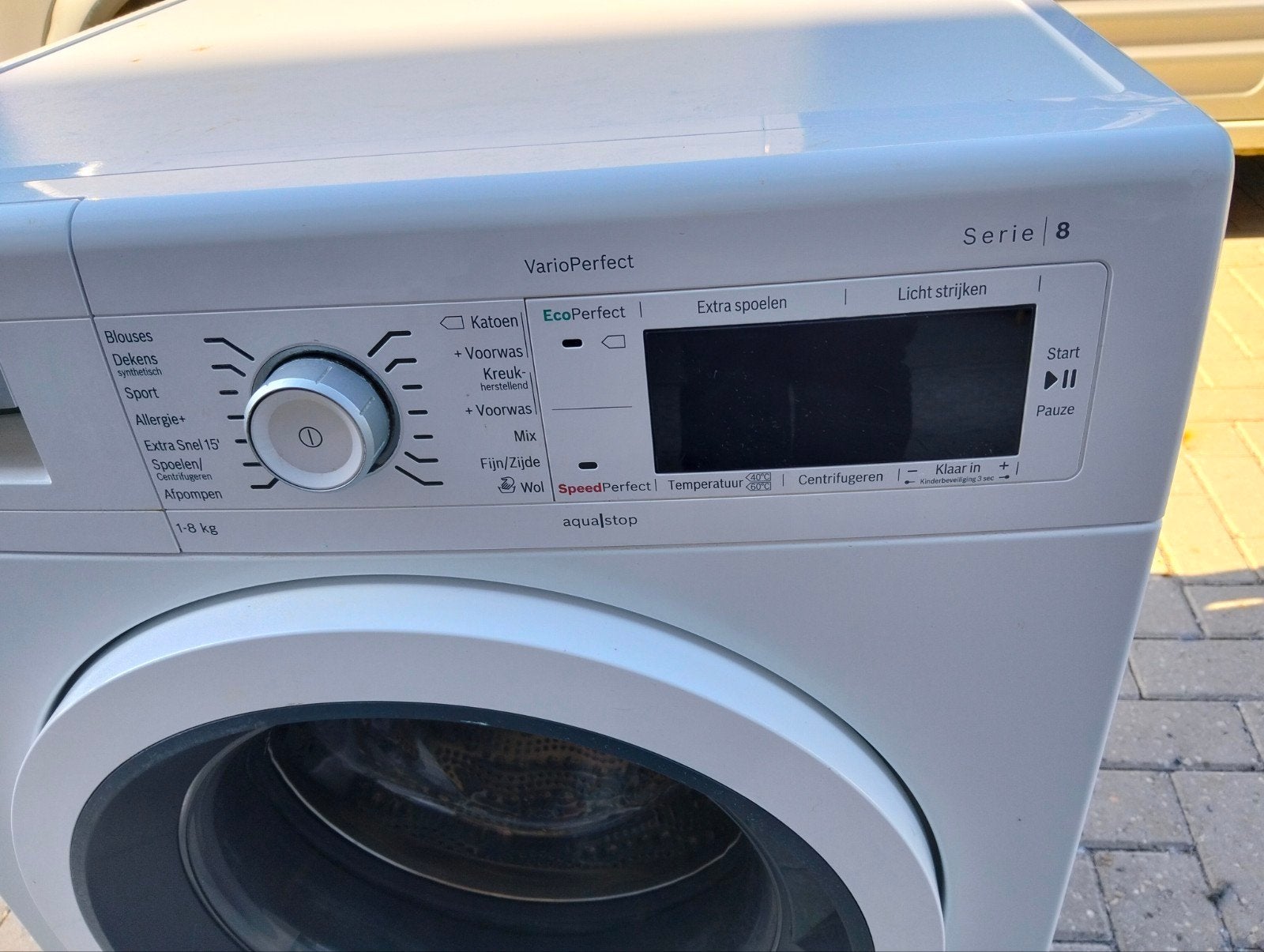 Foto 3 van Bosch Serie 8 VarioPerfect Wasmachine - 8 kg