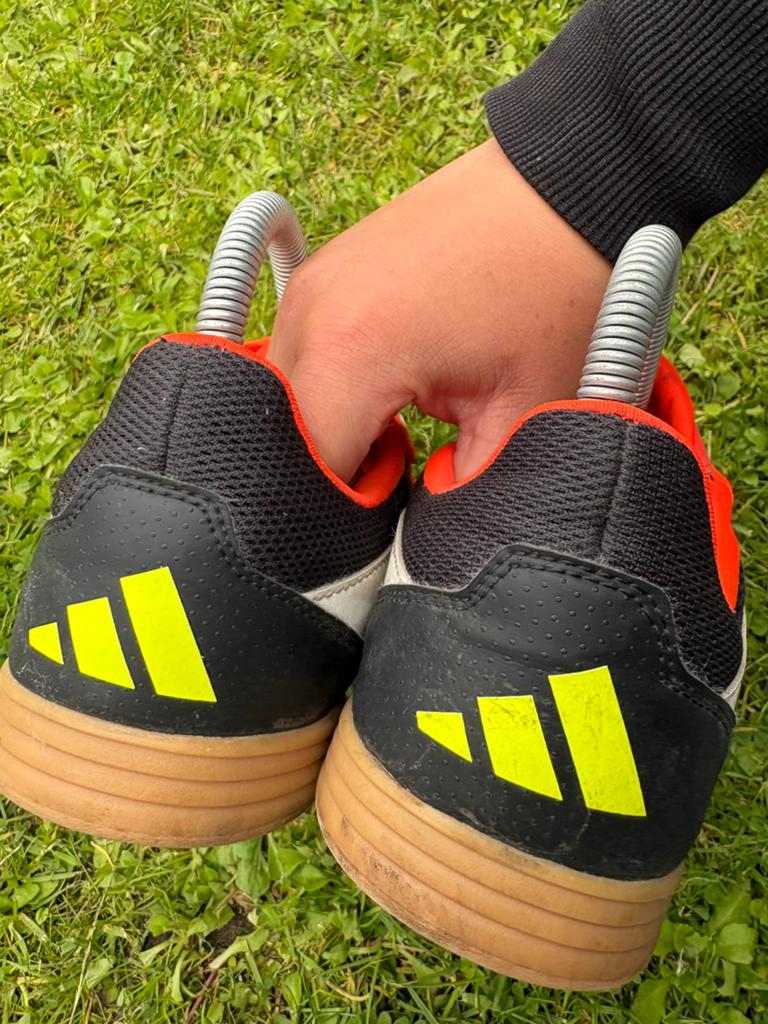 Adidas predator, Sport en Fitness, Ophalen of Verzenden, Zo goed als nieuw, Overige typen, Adidas