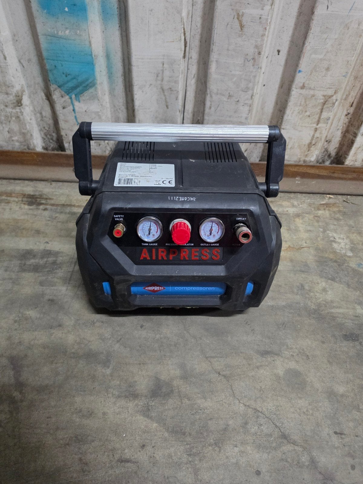 Airpress H215/6 compressor olievrij, Doe-het-zelf en Verbouw, Ophalen of Verzenden, Gebruikt