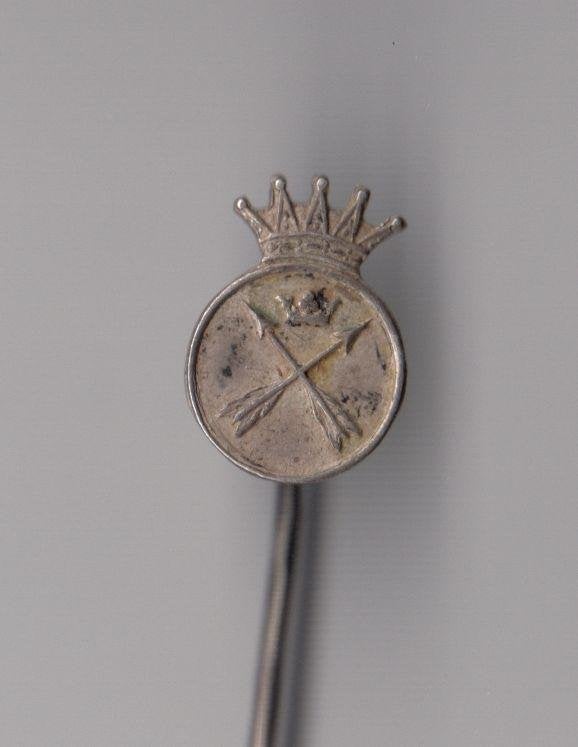 Zweden 2 pijlen speldje, Niet vindbaar, Niet vindbaar, Nederland, Embleem of Badge