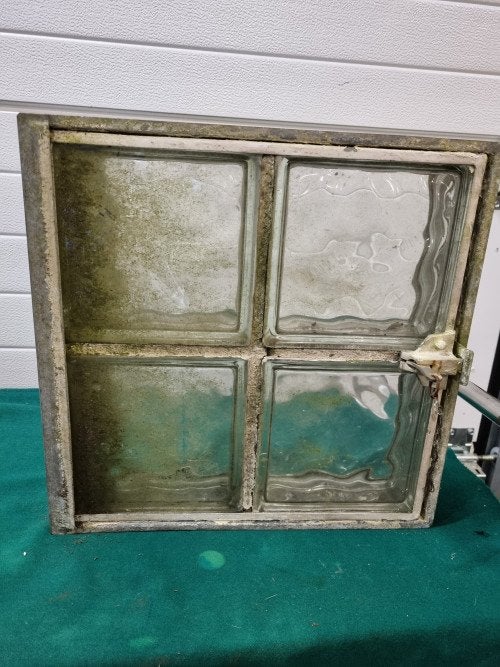 raam zink vintage met blok glazen, Ophalen of Verzenden