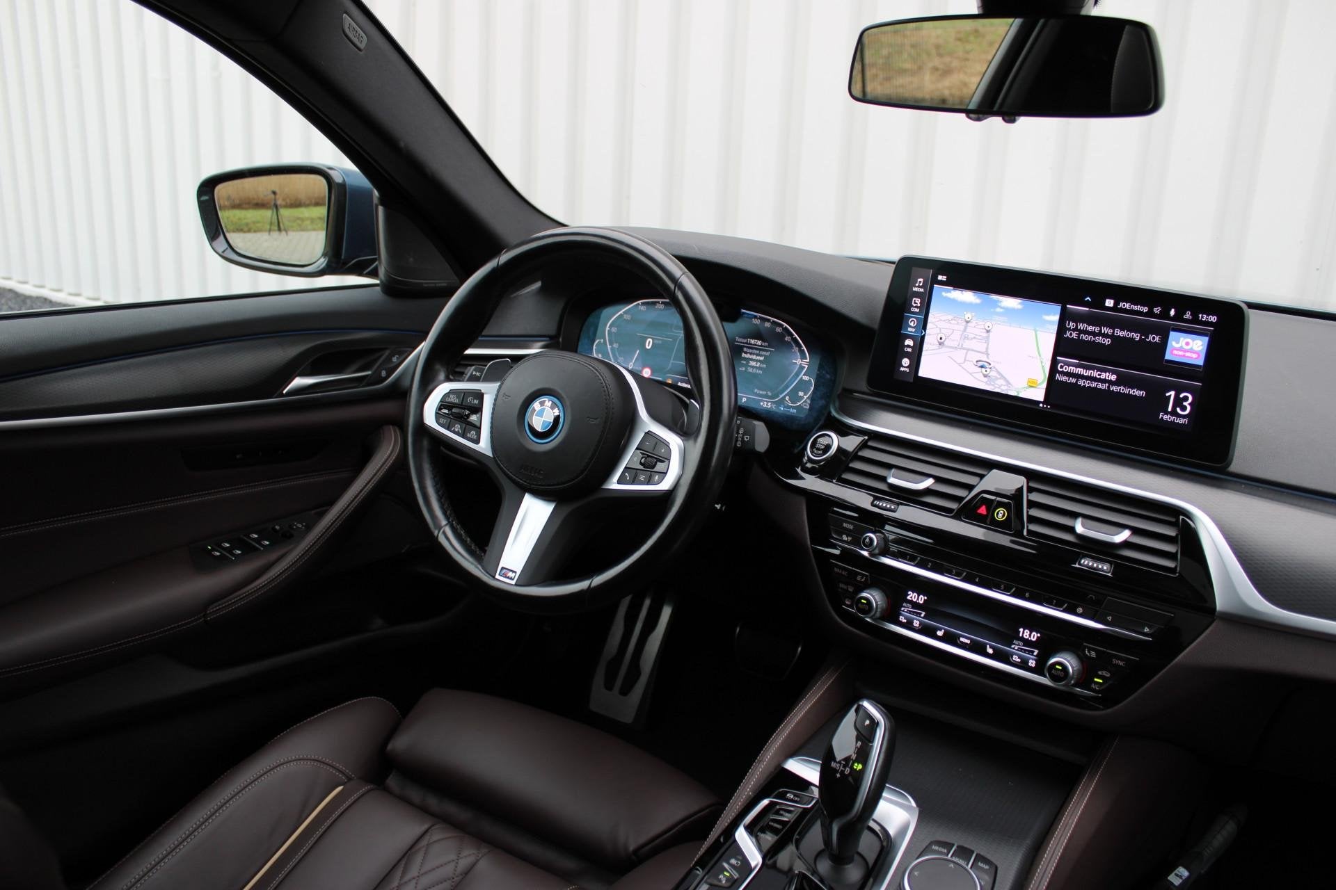 BMW 5-serie Touring 530e xDrive M-sport | Incl. 12 maanden g, Auto's, 1998 cc, 1935 kg, Gebruikt, Euro 6