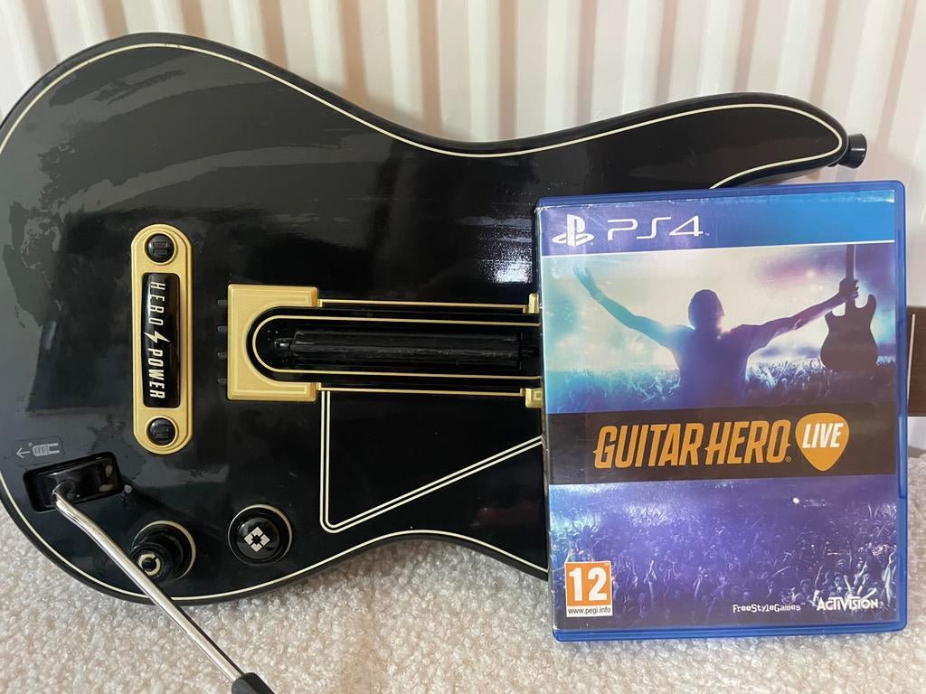 Guitar hero live PlayStation 4, Spelcomputers en Games, Games | Sony PlayStation 4, Muziek, 1 speler, Ophalen of Verzenden, Zo goed als nieuw