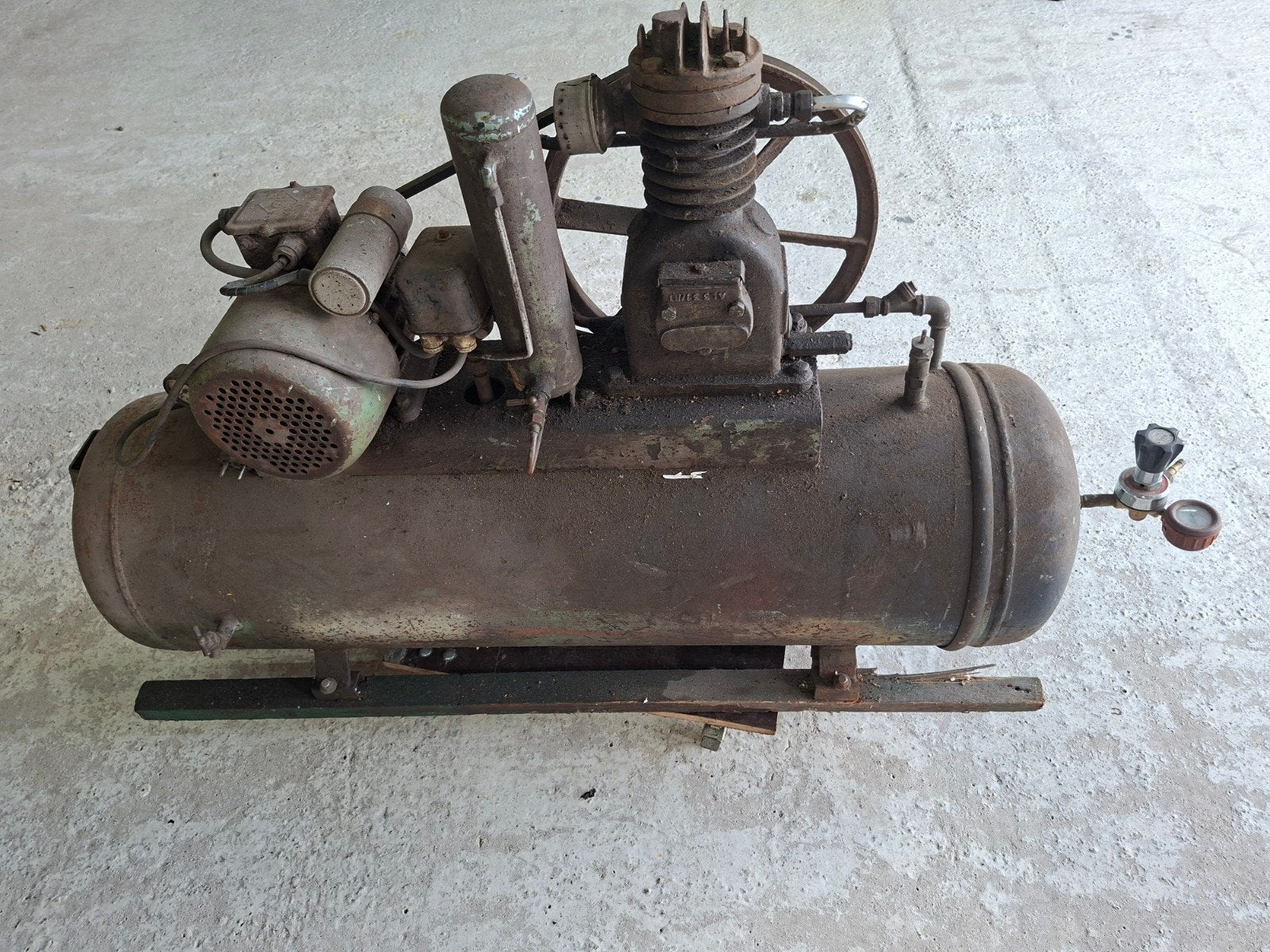 compressor, 100 liter of meer, Ophalen, Gebruikt, Minder dan 200 liter/min