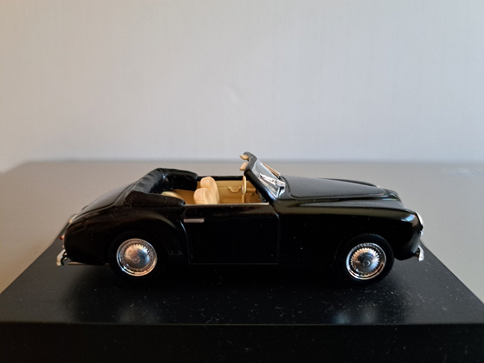 Simca 8 Sport Cabriolet, Classic Sportcars 1:43, nieuw, Ophalen of Verzenden, Nieuw, Auto, Overige merken