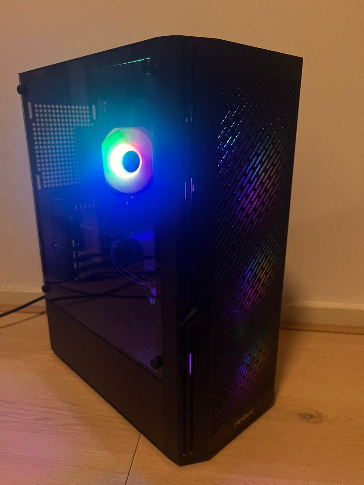 Game PC - Intel i5-8400 / GTX 1660 / 16GB RAM / 256GB SSD, Computers en Software, Ophalen of Verzenden, Zo goed als nieuw, Gaming