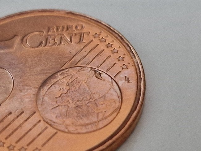 Mooie 5 eurocent 1999 met misdruk bij wereldbol, Ophalen of Verzenden, Overige landen, 5 cent, Losse munt