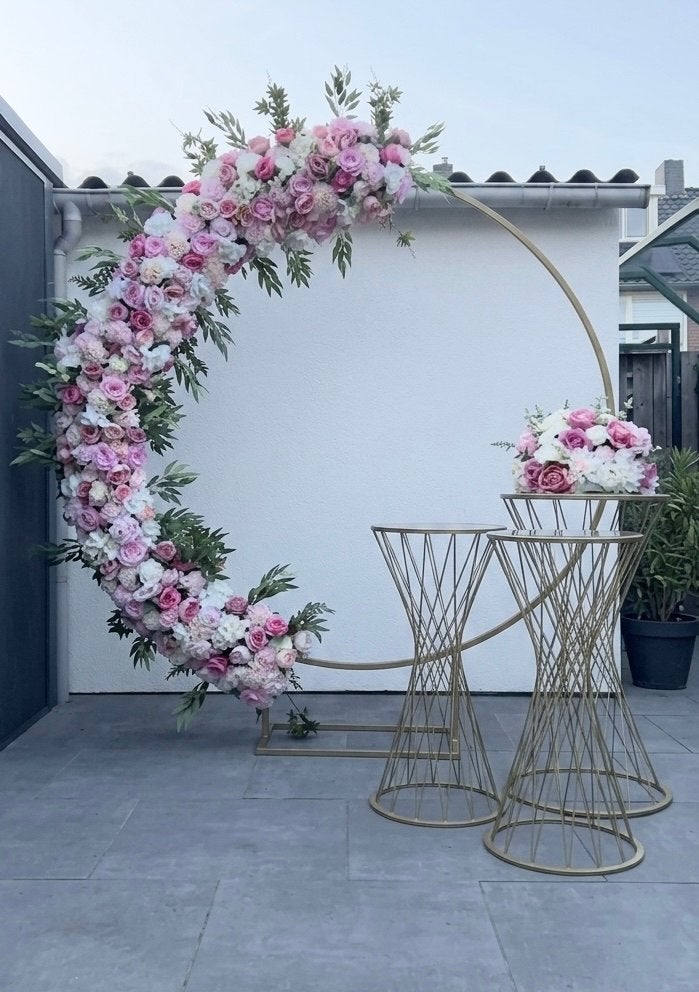 Prachtige bloemenboog voor bruiloft of evenement te huur, Ophalen, Zo goed als nieuw, Versiering, Geboorte of Huwelijk