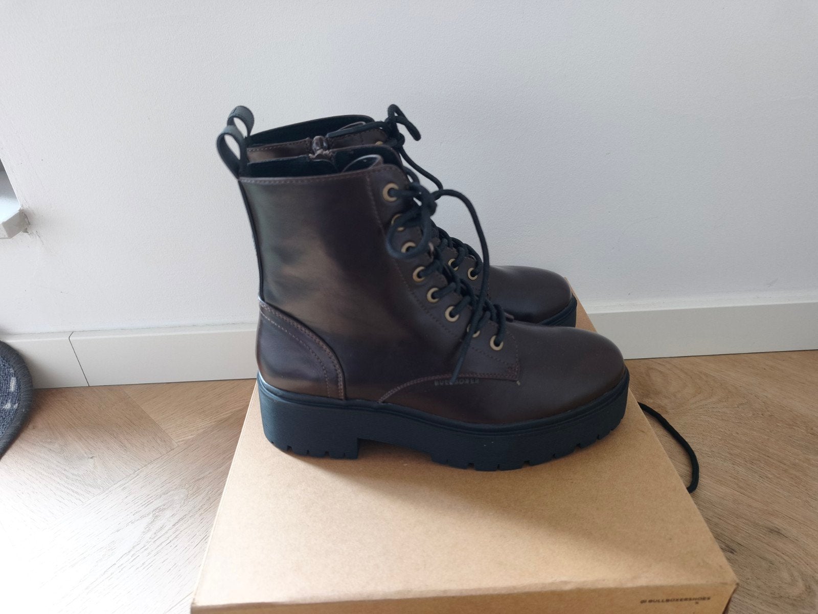 Bullboxer veterboots enkellaarsjes maat 39, Kleding | Dames, Schoenen, Bruin, Lage of Enkellaarzen, Nieuw, Ophalen of Verzenden