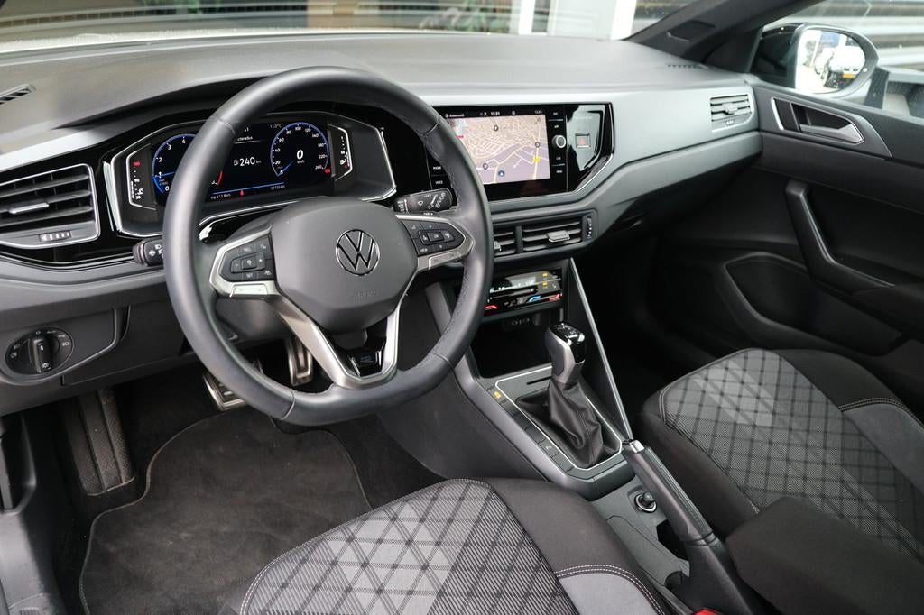 Volkswagen Taigo 1.0 TSI R-Line DSG Navi Led Virtual Acc Pdc, Auto's, Volkswagen, Adaptive Cruise Control, Gebruikt, Alcantara