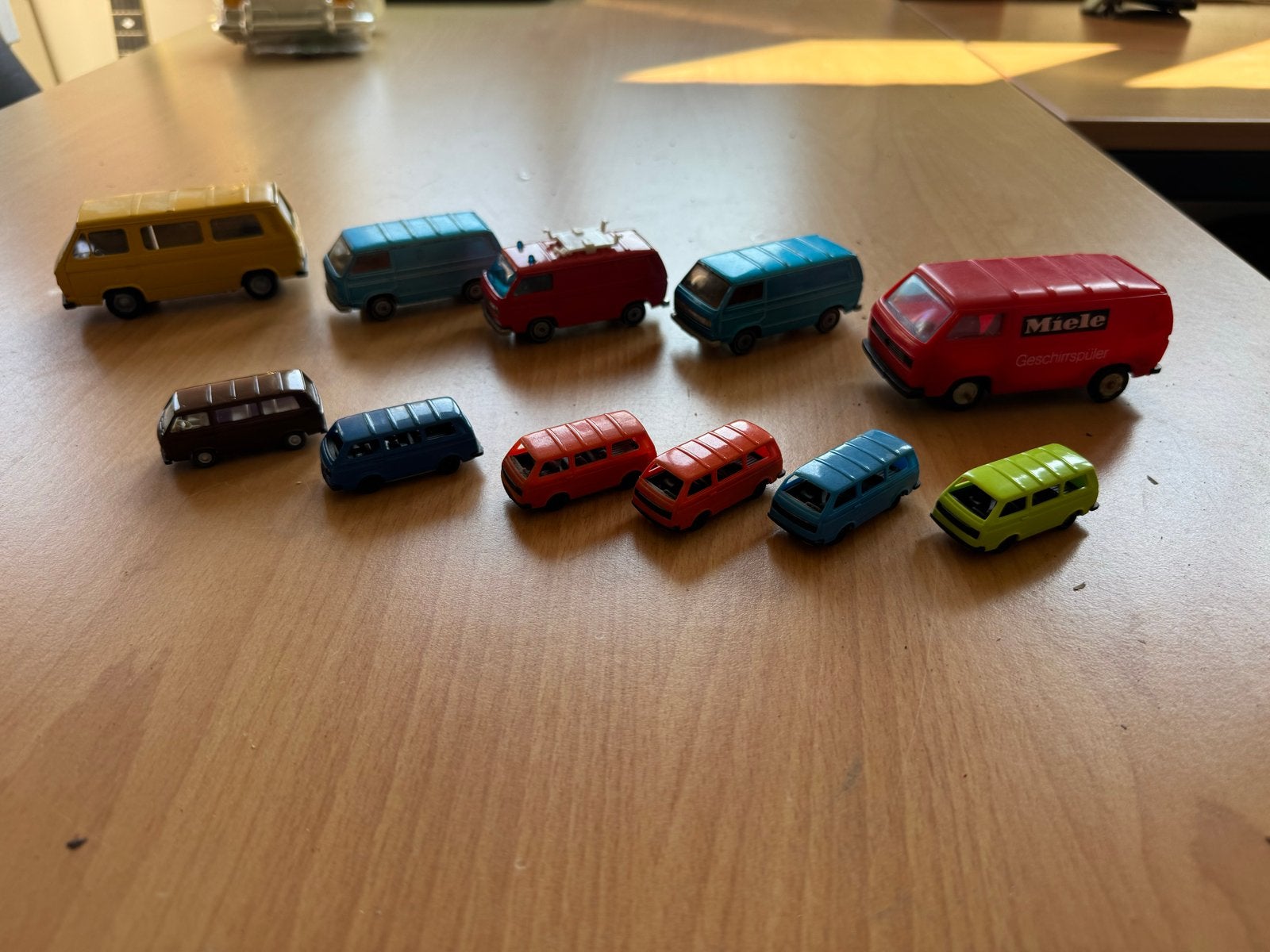 Lot van 11 VW T3 modelautootjes - Diverse uitvoeringen, Kinderen en Baby's, Speelgoed | Speelgoedvoertuigen, Ophalen of Verzenden