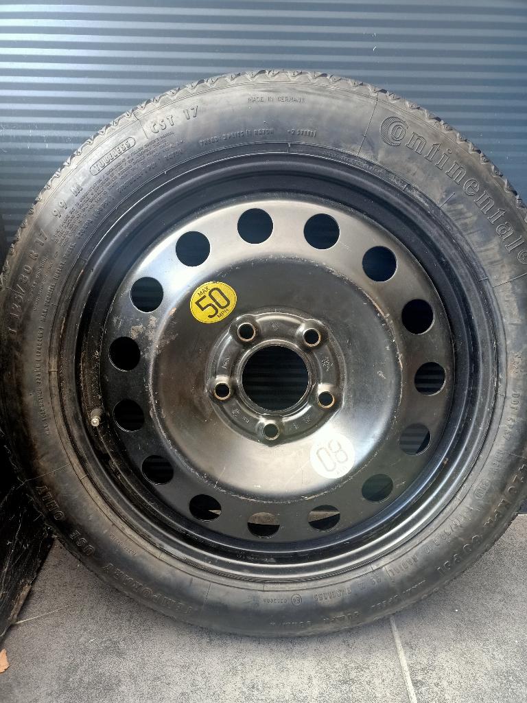 Continental Thuiskomer / Reservewiel 17 inch, Ophalen