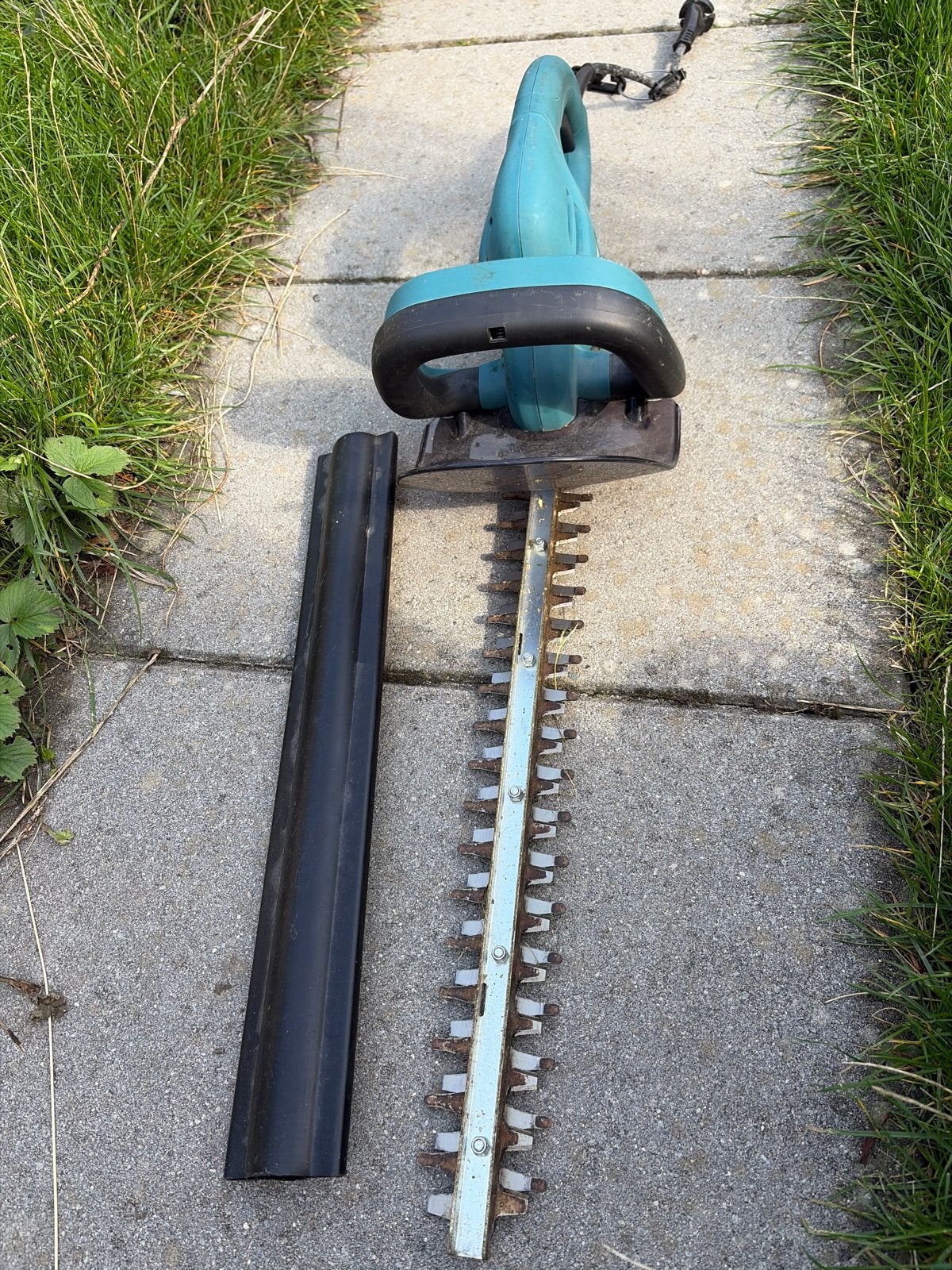 Makita Heggenschaar - Elektrisch, Gebruikt, Tuin en Terras, Ophalen, Gebruikt, Elektrisch