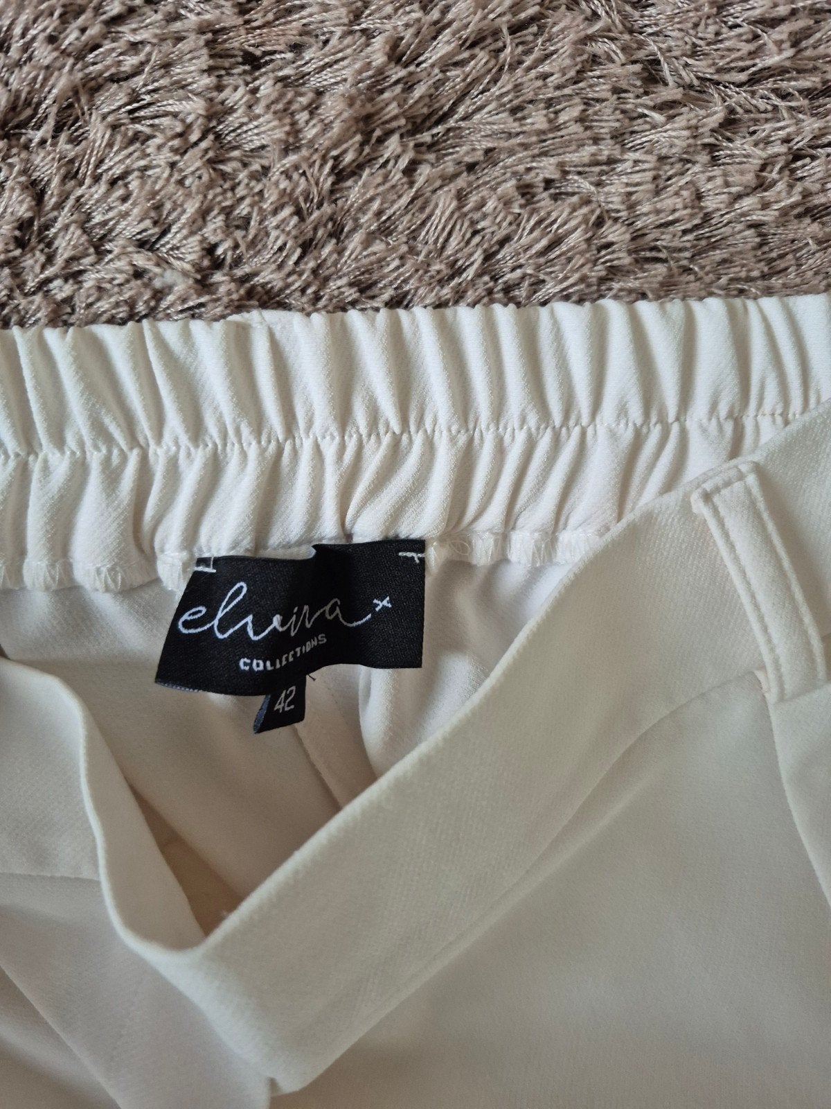 Elvira Collections Witte Broek Maat 42, Wit, Maat 42/44 (L), Nieuw, Ophalen of Verzenden